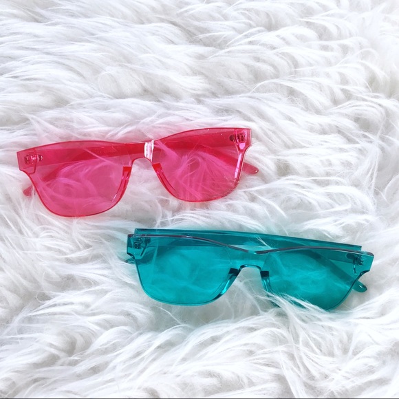 🎀 NEW • Teal Plastic Sunnies • - Picture 6 of 6